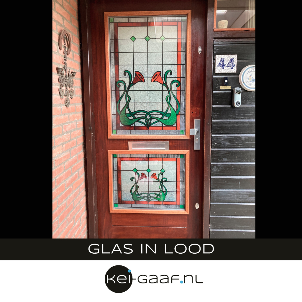 Glas in lood raamsticker voordeur deur bloemen rood groen