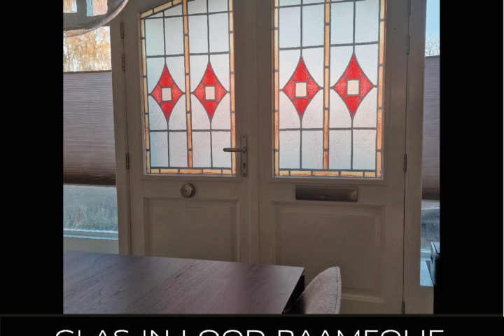 Glasfolie-glas-in-lood-raamfolie-privacy-folie-deuren-boog-geel-rood